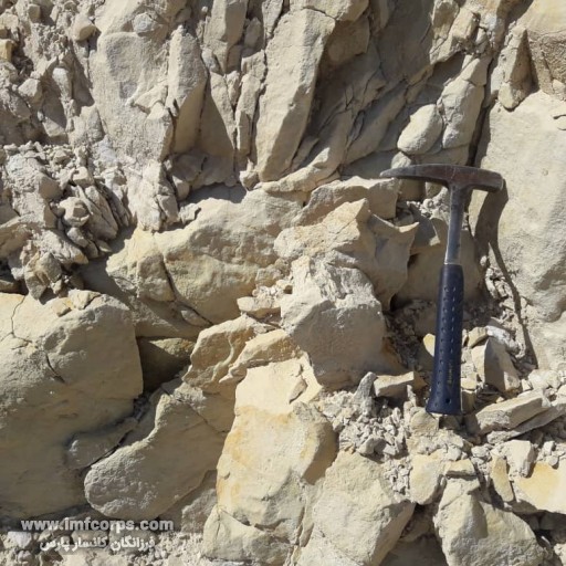 شناسائی اندیس های معدنی در منطقه لامرد و جنوب استان فارس 4