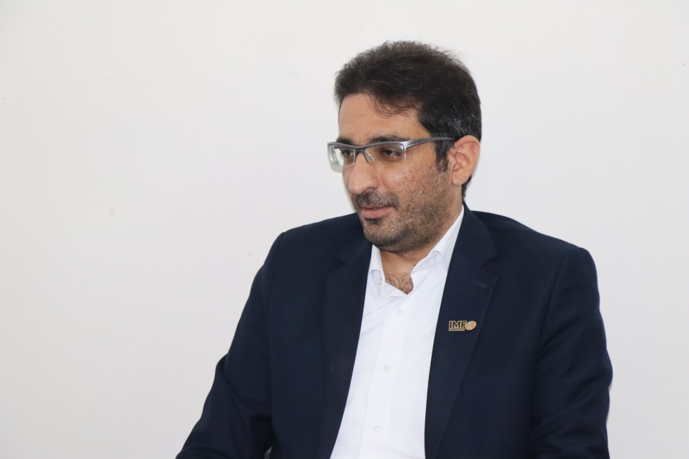 نشست مشترک مدیر عامل کارخانه اکسید منیزیم لامرد و رئیس هیات مدیره منطقه ویژه اقتصادی لامرد