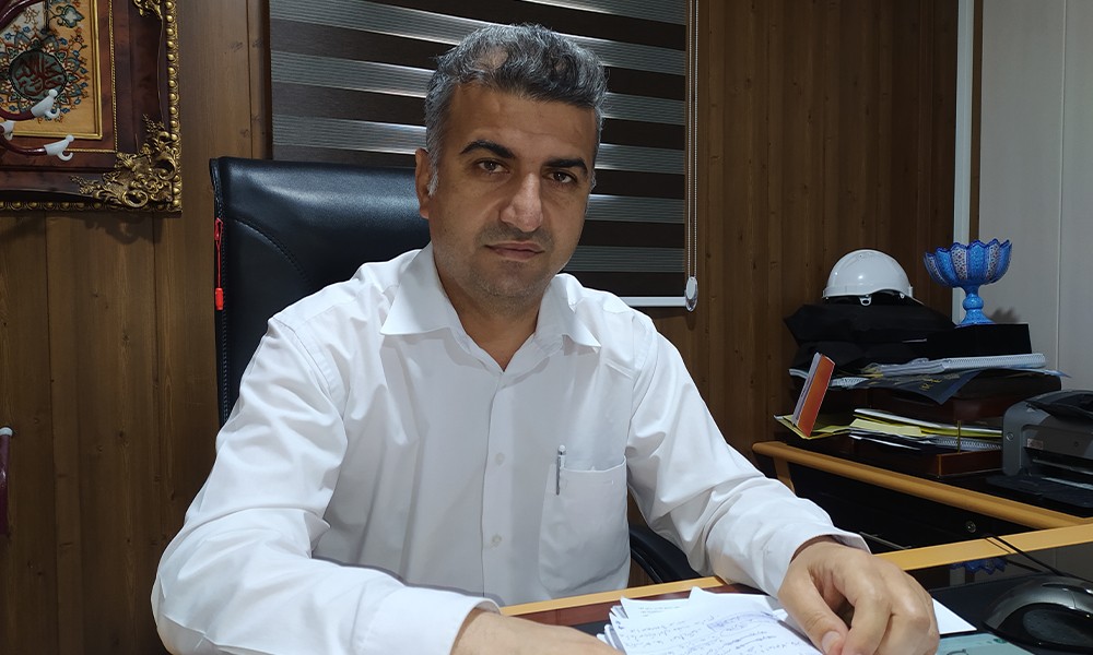 گفتکو با مهندس آزاد مدیر داخلی منطقه ویژه اقتصادی لامرد